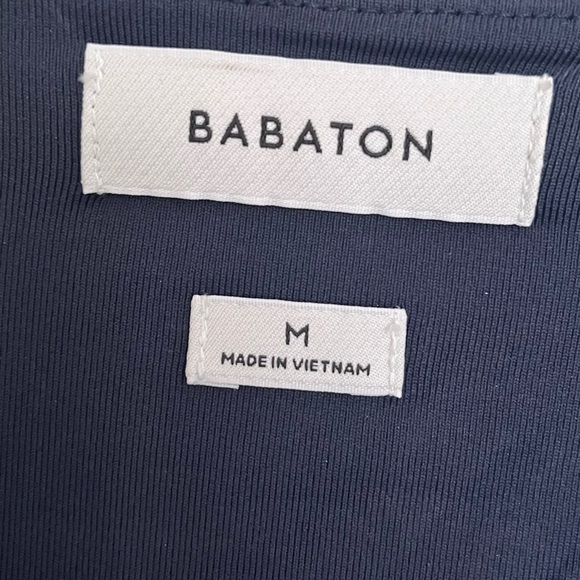 Aritzia Babaton NWT navy blue body suit with Dee V neck and shoulder add - Picture 3 of 4